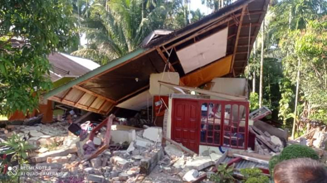 Gempa di Pasaman Barat, Puluhan Rumah Rusak.