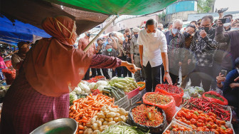 Mendag Sidak di Makasar, Minta Distributor Gelontorkan Migor ke Pasar Rakyat