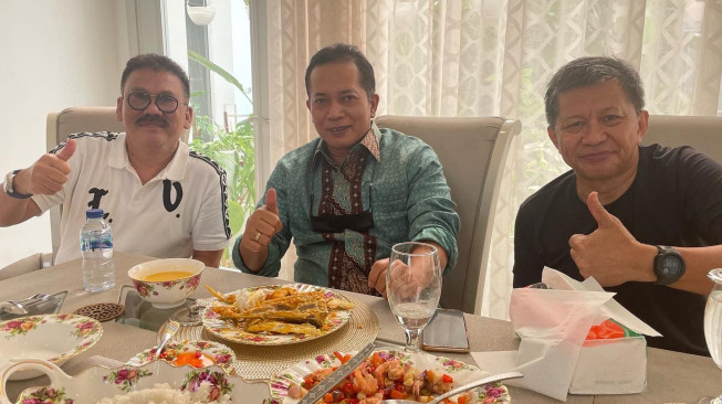 Lahirnya PKI ee Partai Kepala Ikan, Usulan Rocky Gerung dan Kocaknya Anwar Fuady, Capres Sejuta Janji..