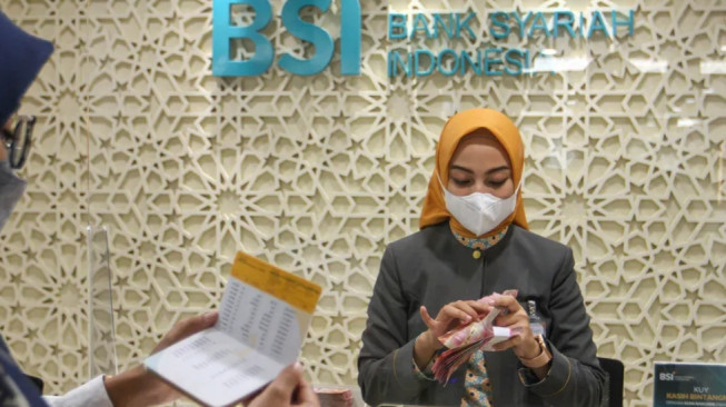 Operasional Bank Syariah Indonesia Kembali Normal Masyarakat Diminta Tenang