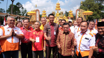 Penjabat Bupati Muaro Jambi Menghadiri Puncak Peringatan Hari Waisak Bersama Di Candi Muaro Jambi