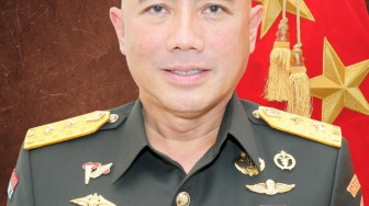 Mayjen TNI Dr. Sutan Finekeri Arifin Abidin Raih Gelar Doktor Hukum, Sidang Terbukanya Dibanjiri Profesor