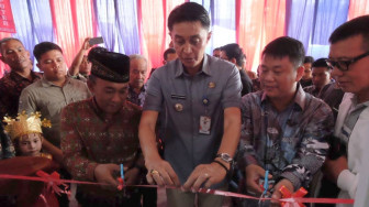 Pj Bupati Muaro Jambi, Bachyuni Deliansyah Hadiri Grand Opening Kantor Mandiri Center