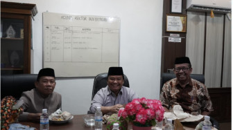 As’ad Isma Minta YPI Batanghari Percepat Proses Suksesi Rektor IAI Nusantara