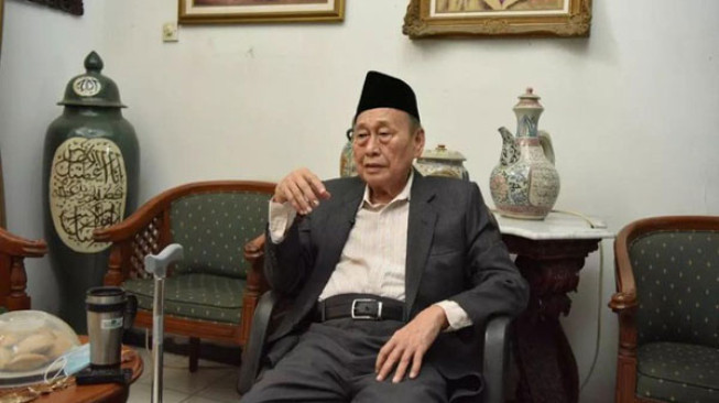 H Azhari DS, Mantan Walikota Jambi Wafat Dalam Usia 87 Tahun