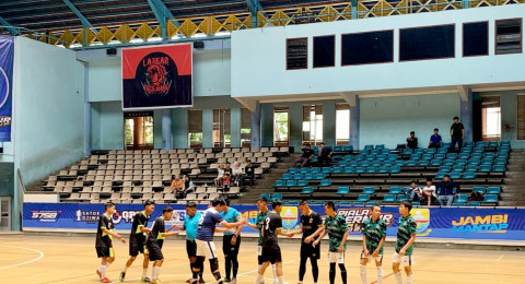 Turnamen Futsal Gubernur Cup  Pakai Wasit Abal-abal