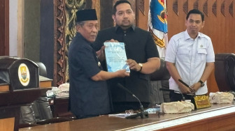 Fraksi DPRD Provinsi Jambi Paparkan Catatan Terkait Pandangan Umum LKPJ Gubernur Jambi Tahun Anggaran 2023