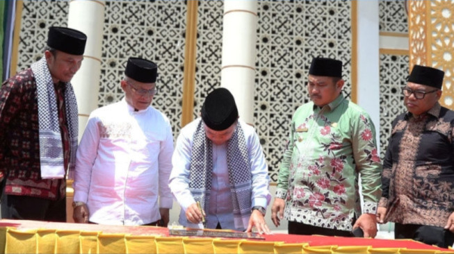 Al Haris Resmikan Masjid Baiturrahim Rantau Keloyang, Masjid Kecamatan Termegah se-Kabupaten Bungo
