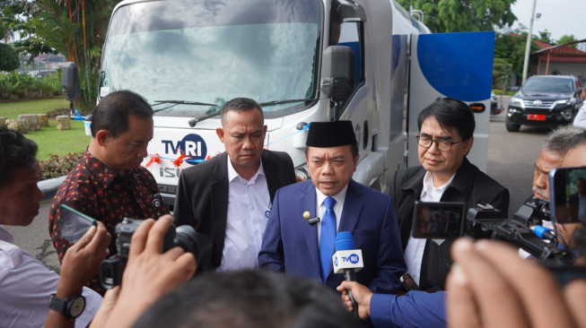 Gubernur Al Haris: Kerja Sama Pemprov dengan TVRI Terus Ditingkatkan, Promosikan Potensi Daerah, Cerdaskan Anak Bangsa