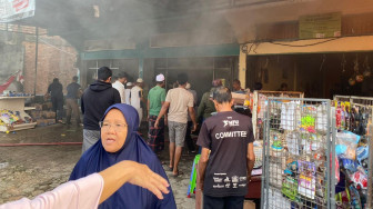 Diduga Konsleting Listrik, Mini Market di Olak Kemang Terbakar