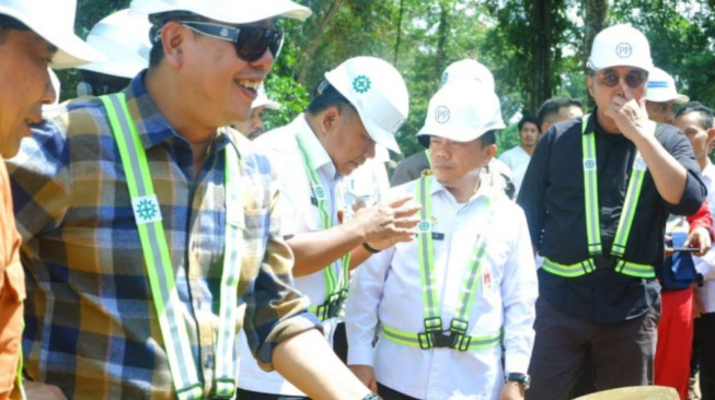 Sekda Dampingi Gubernur Al Haris Tegak Tiang Tuo Pembangunan Museum KCBN Muaro Jambi