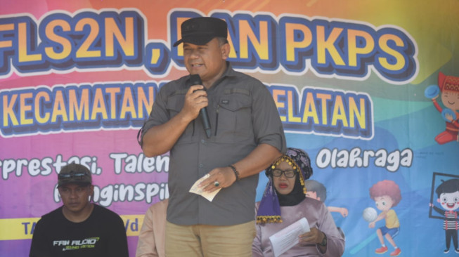 Budhi Hartono buka Olimpiade Olahraga Siswa Nasional tingkat SD se-Kecamatan Bahar Selatan || Dok dkm