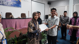 Pelatihan Peningkatan Kapasitas Kader Posyandu se Kecamatan Kumpeh Ulu di Apresiasi Pj Bupati Muaro Jambi, Raden Najmi