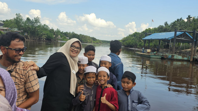 Ringankan Beban Emak- Emak, Dilla Hich akan Gratiskan Seragam Siwa Baru