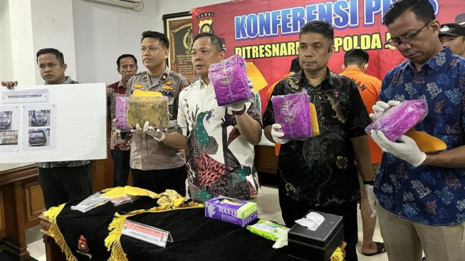 Mahasiswa Aceh Diringkus Polda Jambi Diduga Akan Mengedarkan Sabu 4,5 Kg di Sumsel