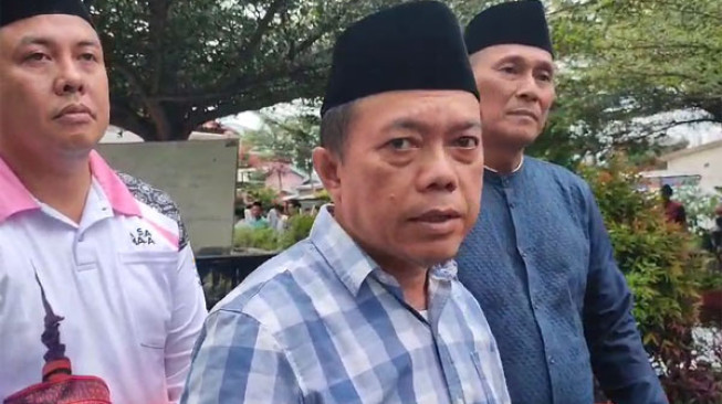 Ta’ziah ke Rumah Duka, Al Haris Kehilangan Sosok Panutan, Prof As’ad Isma