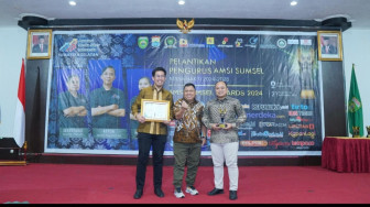 AMSI Sumsel Beri Anugerah Penghargaan CSR Terbaik kepada PLN UID S2JB