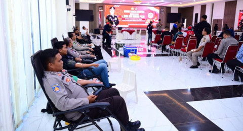 Polda Jambi Gelar Donor Darah Serentak Sambut Hari Jadi Humas Polri ke 73