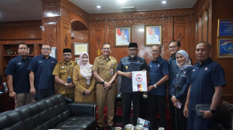 Terima Kunjungan  PT. Semen Padang, Pjs. Gubernur Sudirman Ucapkan Terima Kasih Telah Membantu Masyarakat