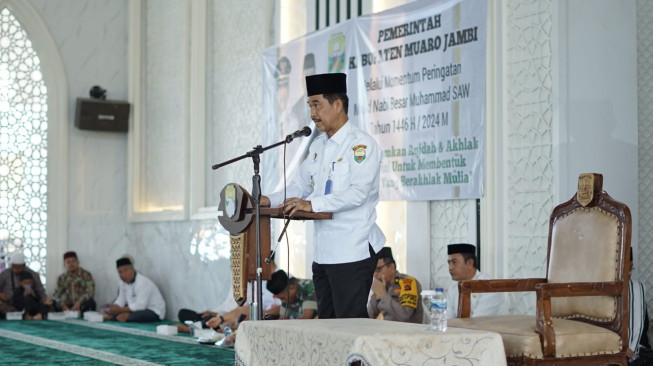 Peringatan Maulid Nabi Muhammad SAW dan sekaligus melepas keberangkatan kontingen kafilah MTQ