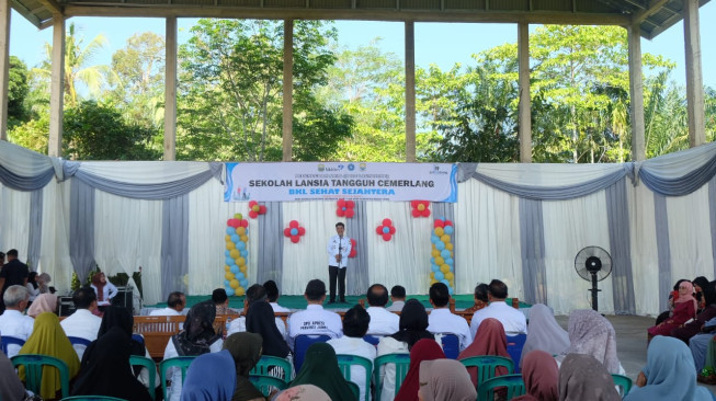 Penjabat Bupati Muaro Jambi Menghadiri Launching Sekolah Lansia Tangguh Cemerlang.