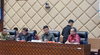 Ketua DPRD Jambi Dampingi Komisi III Gelar RDPU Bersama Komisi V DPR RI