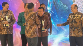 Pemprov Jambi Terima Anugerah APBD Award 2024 dari Kemendagri