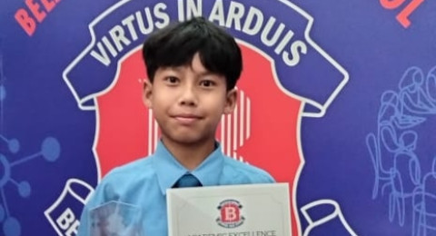 Ghazwan Zaid Arfa : Anak Jambi Juara 1 Bidang Sains di Australia