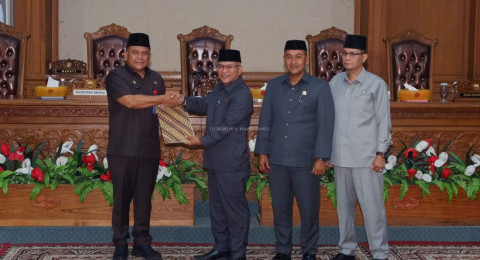 Sekda Budi Hartono Hadiri Rapat Paripurna DPRD Kabupaten Muaro Jambi