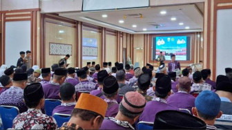 Bupati Muaro Jambi BBS Lepas Ratusan Calon Jemaah Haji