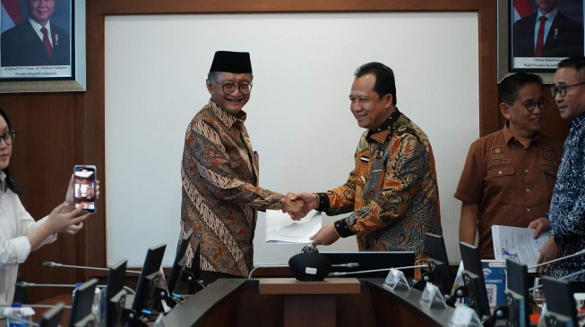 Audiensi dengan Menteri PUPR, Bupati Muaro Jambi BBS Paparkan Usulan Pembangunan Strategis Untuk Kabupaten Muaro jambi