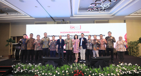 OJK Dorong Penguatan Pembiayaan Dan Ekosistem Industri Tekstil dan Produk Tekstil Nasional