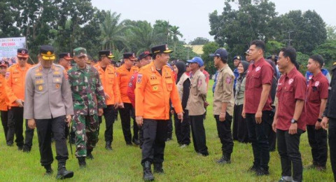 Siaga Karhutla, Bupati BBS Pimpin Apel dan Ingatkan Ancaman Lahan Gambut