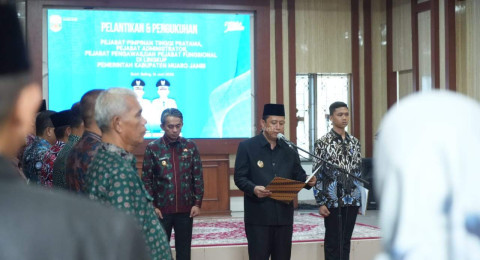 Bupati Muaro Jambi BBS Lantik Pejabat Eselon II, III, IV Dilingkup Pemerintah Kabupaten Muaro Jambi