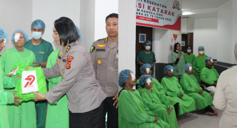 Semarak HUT Bhayangkara, RS Bhayangkara Berikan Pelayanan Operasi Katarak Gratis
