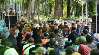 Bahagianya Bupati Dillah Sambut 220 Tahfidz Quran & Dampingi Jendral Kunto Arif Wibowo