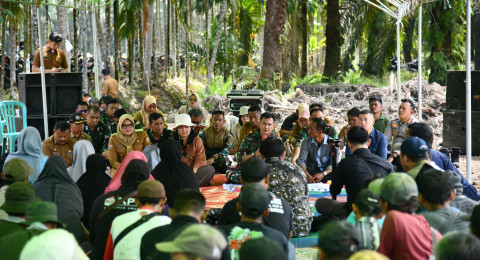 Bahagianya Bupati Dillah Sambut 220 Tahfidz Quran & Dampingi Jendral Kunto Arif Wibowo