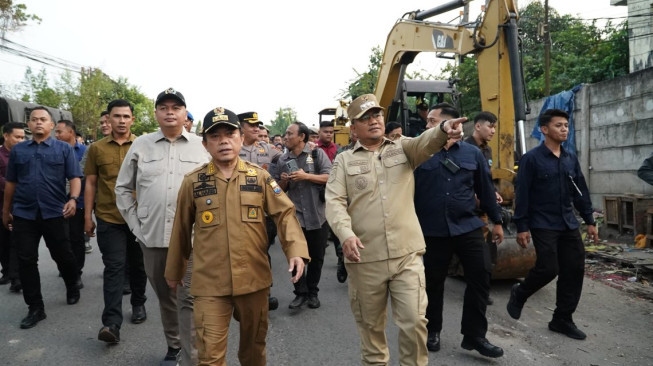 Walikota Bersama Gubernur Jambi Turun Langsung Tertibkan PKL di Talang Banjar