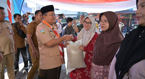 523 Ton Beras Bantuan Pangan di Serahkan Pemkot Jambi, Puluhan Ribu Warga se Kota Jambi Tersantuni