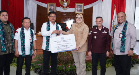 Terima Bantuan 2,1 Miliar, Bupati Tanjabtim Apresiasi Perhatian Pemerintah Pusat