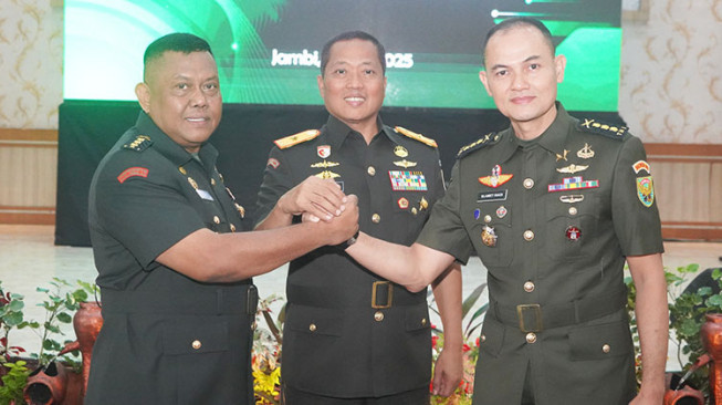 Kepala Staf Korem 042 Garuda Putih Berganti, Dandrem : Selamat Datang dan Selamat Mengemban Amanah Baru