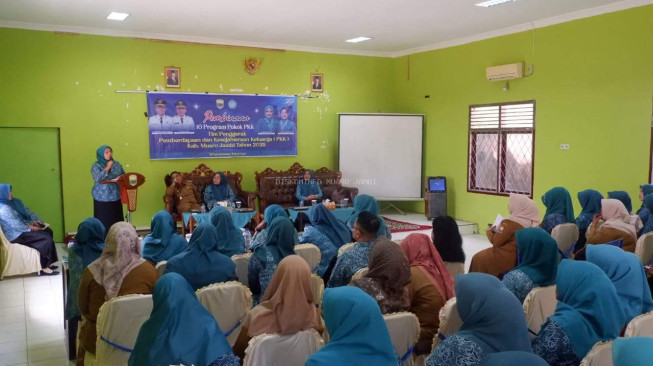 TP PKK Muaro Jambi Gelar Kegiatan Pembinaan Terpadu di Kecamatan Sekernan