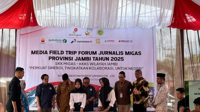 Luar Biasa.!!! Dua Putri Betara Raih Beasiswa Migas, Tiket Menuju Masa Depan Cerah