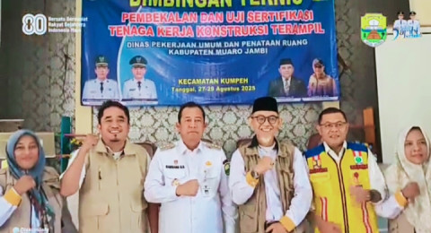 Bupati Muaro Jambi Buka Pelatihan Pembekalan dan Uji Sertifikasi Tenaga Kontruksi Terampil 2025