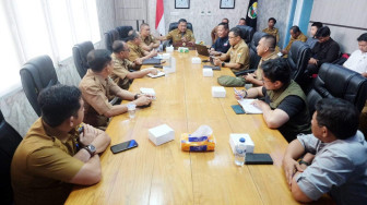 Sekda Muaro Jambi Sambut Hangat Kunjungan Tim Penilaian Adipura dan Pembinaan Pengolaan Sampah Kementrian Lingkungan Hidup