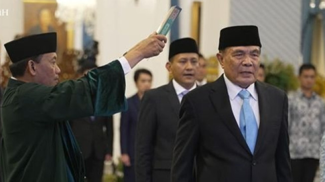 Kenapa  Jenderal TNI Pur (Hor) Djamari Chaniago, Putra Minang ini Dipilih Prabowo Jadi Menko Polkam..?