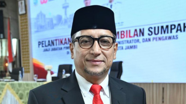 Abu Bakar Resmi Pimpin DPMPTSP Kota Jambi, Fokus Tingkatkan Investasi dan Pelayanan Publik