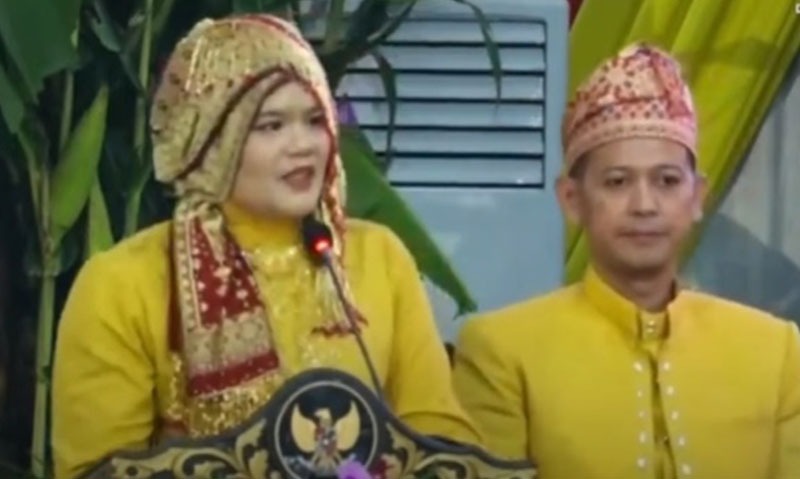 Dillah Hikmah Sari dan Muslim TanjaBupati dan Wakil Bupati Kabupaten Tanjung Jabung Timur