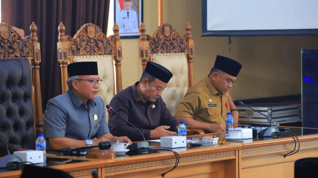 DPRD Muaro Jambi Gelar Rapat Gabungan Bahas Aspirasi dan Keresahan Ribuan Petani