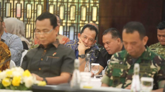 Bupati Muaro Jambi Hadiri Rapat Nasional Penanganan Sumur Minyak Masyarakat di Kementerian ESDM